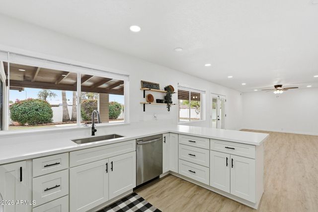 2521 E INCA Street, Mesa, AZ 85213