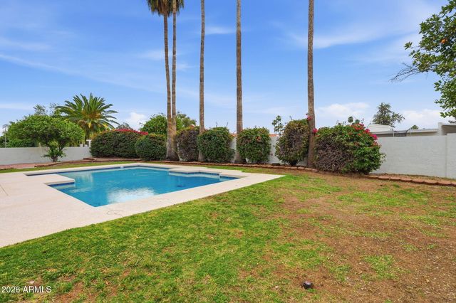 2521 E INCA Street, Mesa, AZ 85213