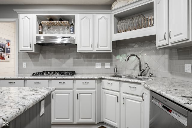 1711 Wood Valley Drive, Carmel, IN 46032