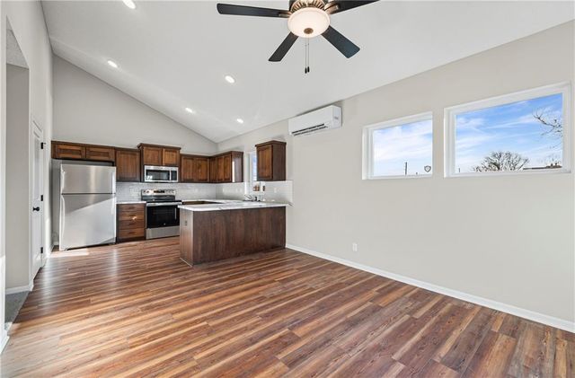 1114 Armstrong Avenue, Kansas City, KS 66102