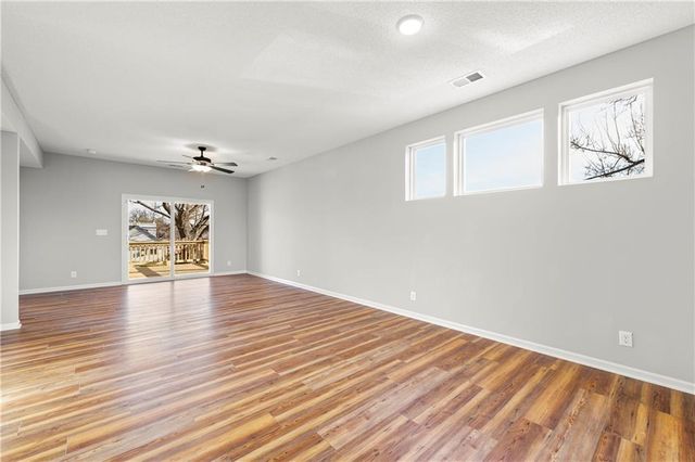 1114 Armstrong Avenue, Kansas City, KS 66102