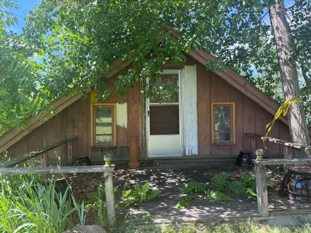 9374 Miramichi Drive, Evart, MI 49631