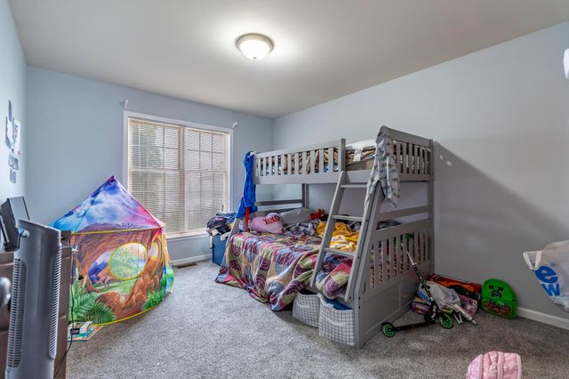 990 W 87th Avenue, Merrillville, IN 46410