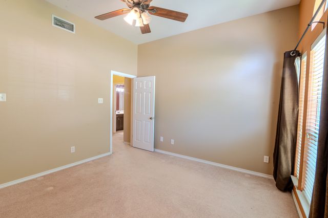 6014 Brenhaven Road, Arlington, TX 76017