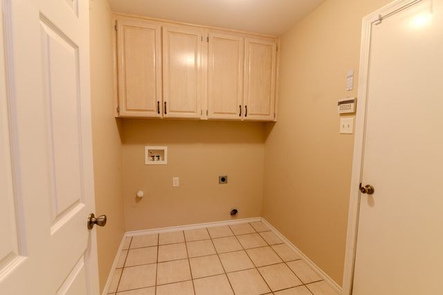6014 Brenhaven Road, Arlington, TX 76017