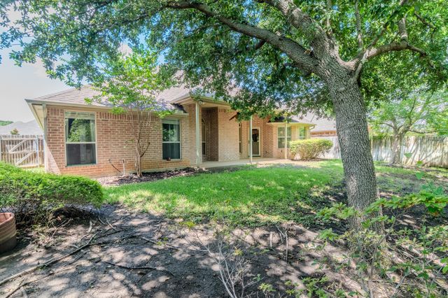 6014 Brenhaven Road, Arlington, TX 76017