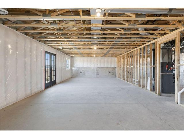 610 Field Point Street, Roberts, WI 54023