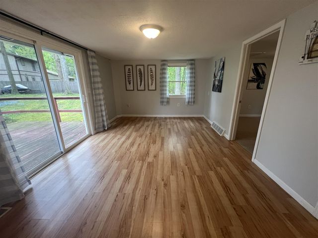 12561 S Sand Beach Drive, Grant, MI 49327