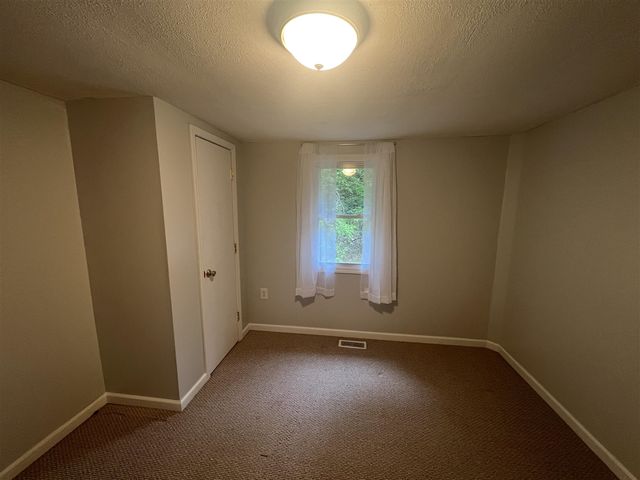 12561 S Sand Beach Drive, Grant, MI 49327