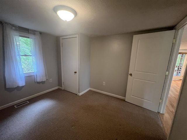 12561 S Sand Beach Drive, Grant, MI 49327