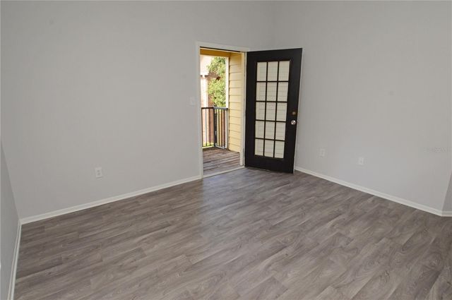 8641 FANCY FINCH DRIVE 202, Tampa, FL 33614