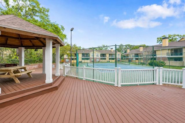 8641 FANCY FINCH DRIVE 202, Tampa, FL 33614