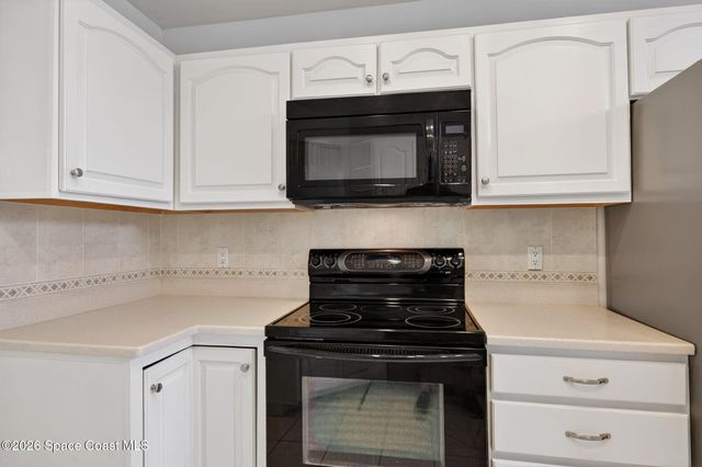 1607 Parkside Place 1607, Indian Harbour Beach, FL 32937