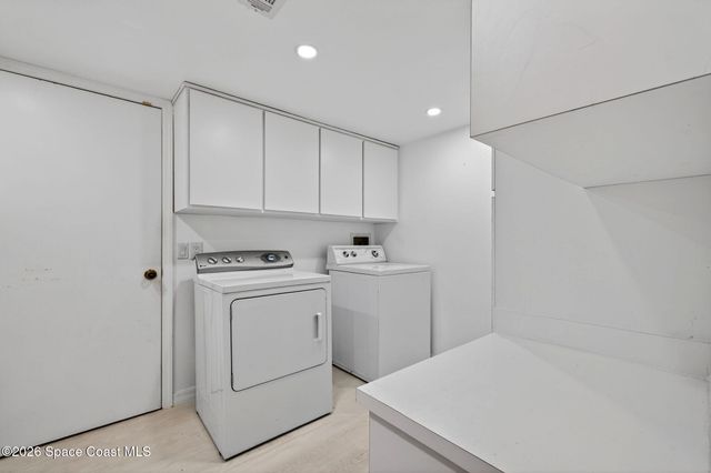 1607 Parkside Place 1607, Indian Harbour Beach, FL 32937