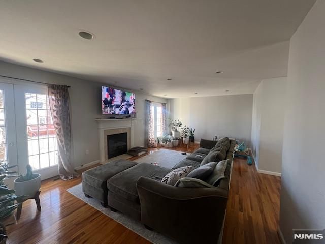 30 Belle Oak Lane, Belleville, NJ 07109