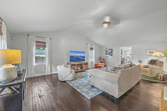 1138 Leesville Street, North Charleston, SC 29405
