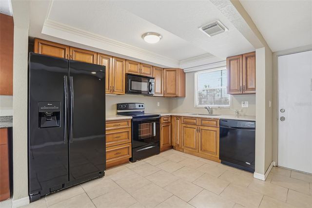 2220 STICKNEY POINT ROAD 520, Sarasota, FL 34231