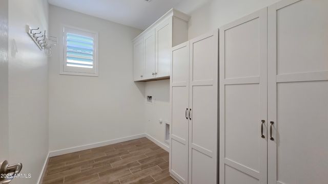 17864 W THISTLE LANDING Drive, Goodyear, AZ 85338