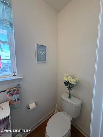 60 Mark Drive, Manahawkin, NJ 08050