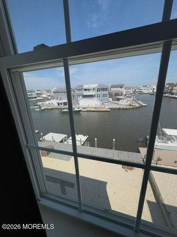60 Mark Drive, Manahawkin, NJ 08050