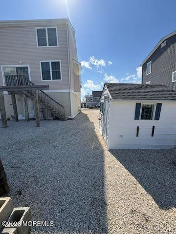 60 Mark Drive, Manahawkin, NJ 08050