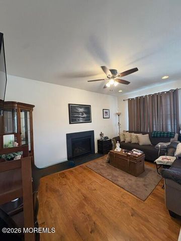 60 Mark Drive, Manahawkin, NJ 08050