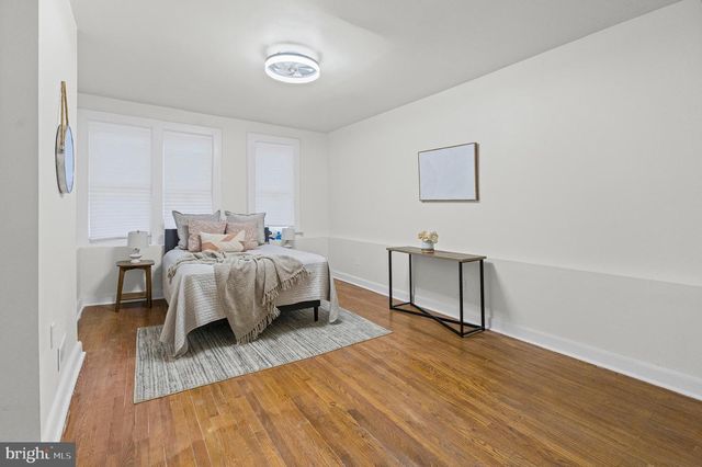 1135 MYRTLE AVE, Baltimore, MD 21201