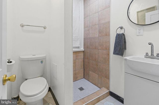 1135 MYRTLE AVE, Baltimore, MD 21201