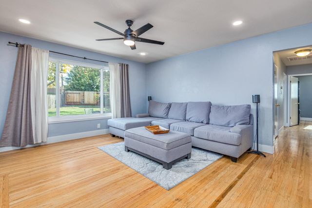 2549 Tannat Way, Rancho Cordova, CA 95670