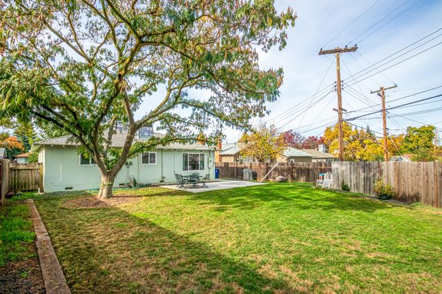 2549 Tannat Way, Rancho Cordova, CA 95670