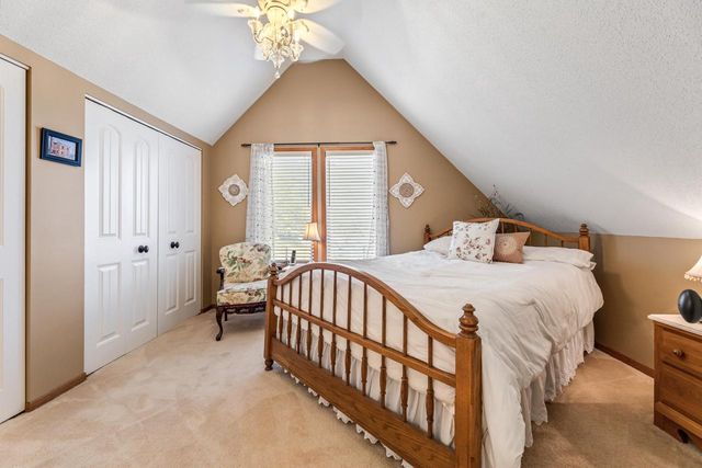 368 Dresser DRIVE, Winona, MN 55987