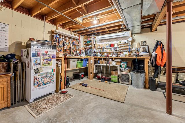 368 Dresser DRIVE, Winona, MN 55987