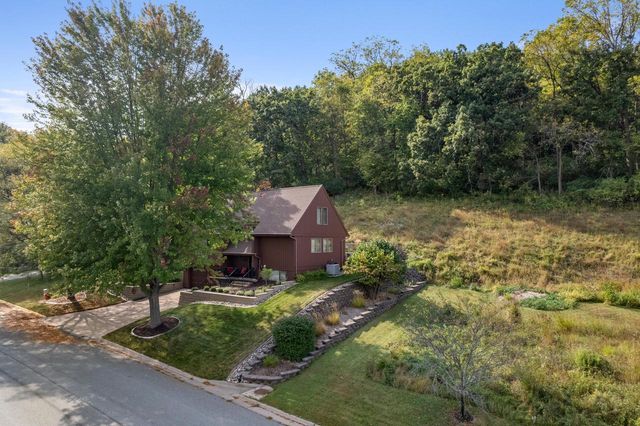 368 Dresser DRIVE, Winona, MN 55987