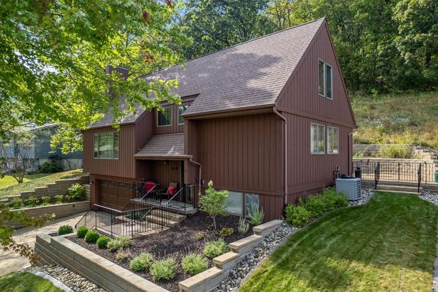 368 Dresser DRIVE, Winona, MN 55987