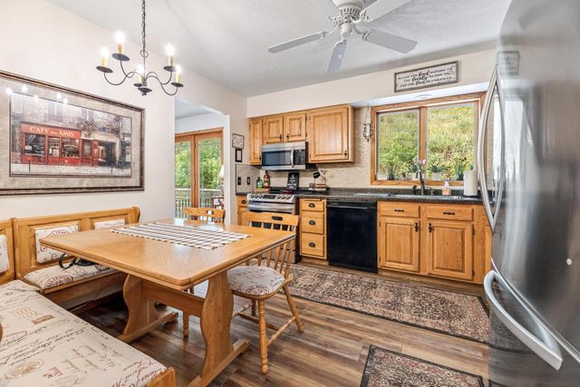 368 Dresser DRIVE, Winona, MN 55987