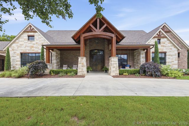 3557 W 75th Street, Tulsa, OK 74132