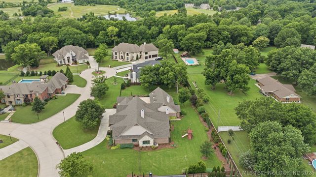 3557 W 75th Street, Tulsa, OK 74132