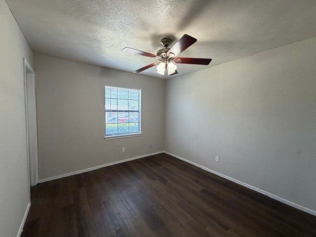 431 Pogue Street, Cedar Hill, TX 75104