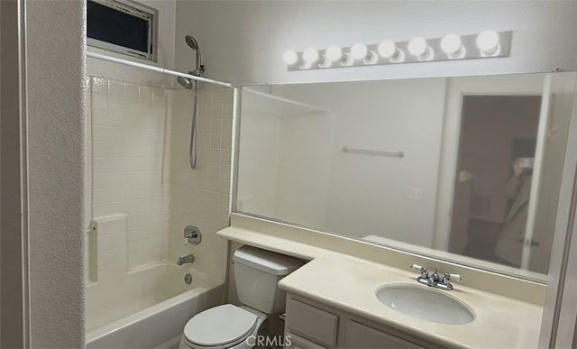 2385 Ternberry Court, Tustin, CA 92782