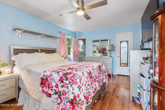 7 Stowe Lane, Howell, NJ 07731