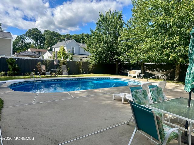 7 Stowe Lane, Howell, NJ 07731
