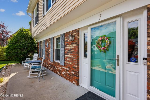 7 Stowe Lane, Howell, NJ 07731