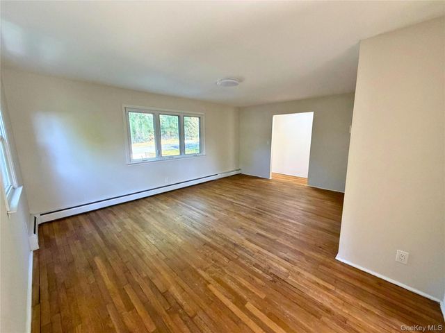 13 Woodrow Avenue 1, Yonkers, NY 10710