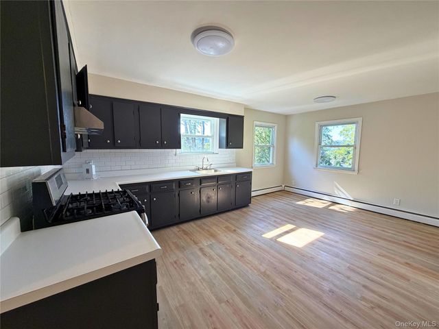 13 Woodrow Avenue 1, Yonkers, NY 10710