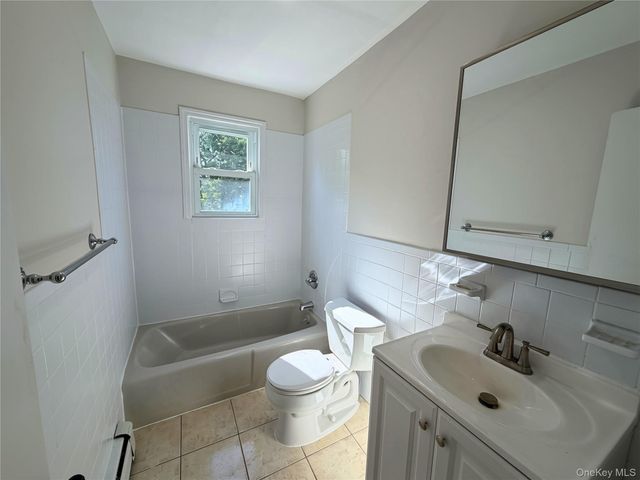 13 Woodrow Avenue 1, Yonkers, NY 10710