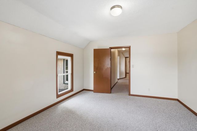 585 S Wasson Lane, River Falls, WI 54022