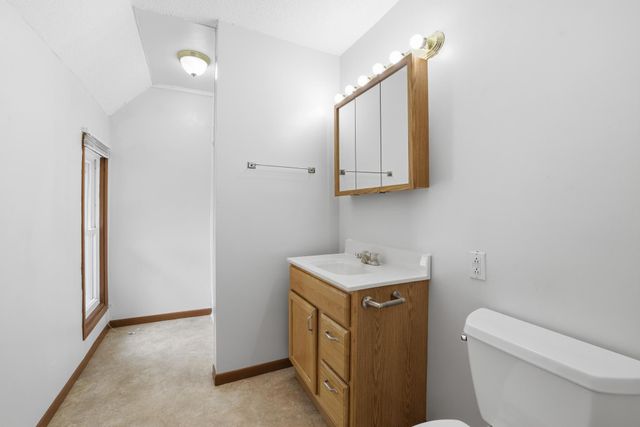 585 S Wasson Lane, River Falls, WI 54022