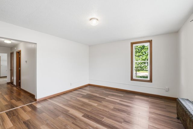 585 S Wasson Lane, River Falls, WI 54022