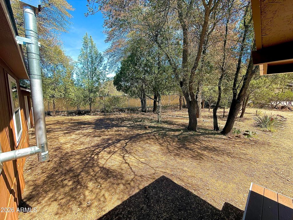 Image 16 of property listing at 1406 N MATTERHORN Road, Payson, AZ 85541