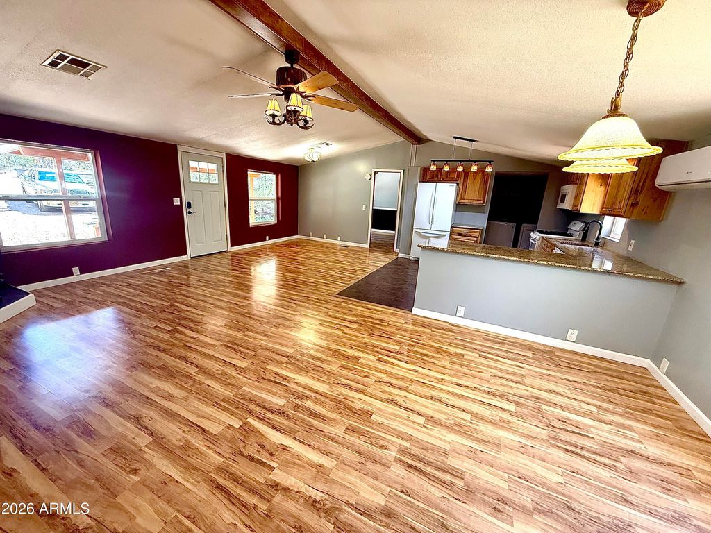 Image 5 of property listing at 1406 N MATTERHORN Road, Payson, AZ 85541